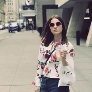 Meet your Posher, Camille